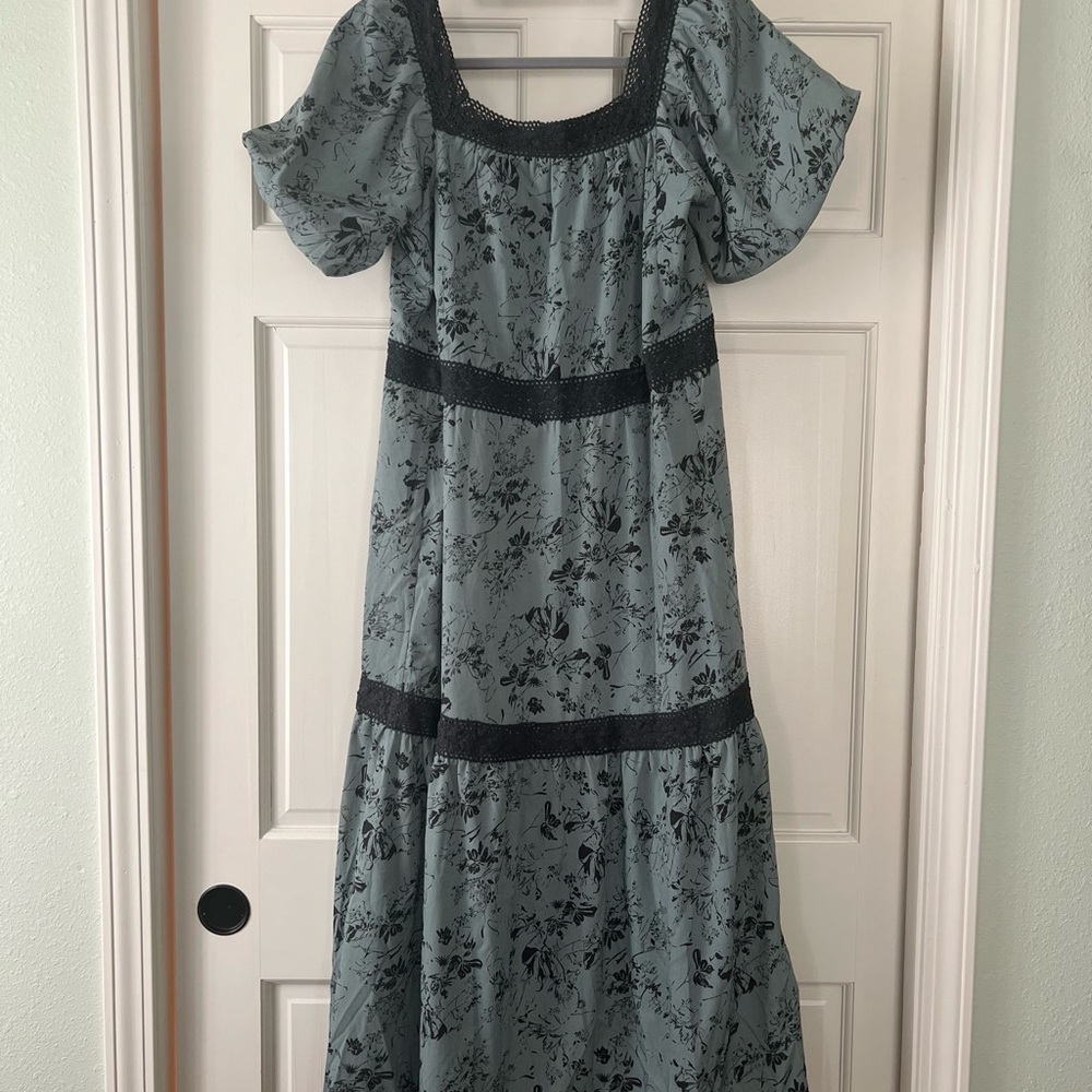 Piper & Scoot Blue Floral Midi Dress